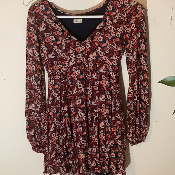 HOLLISTER FLORAL PRINT FITTED TUNIC size S - Picture 3 of 3